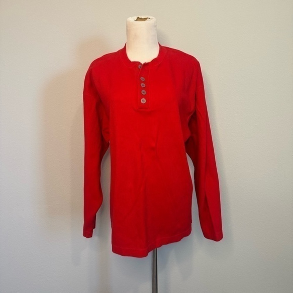 Vintage Marlboro Unlimited Mens  SIZE LARGE Red Ribbed Henley Long Sleeve Shirt